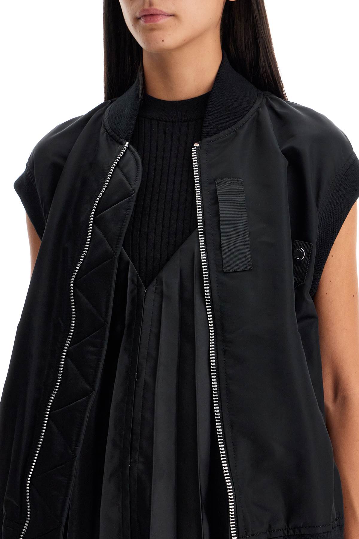 Layered Nylon Vest For Outdoor  - Black