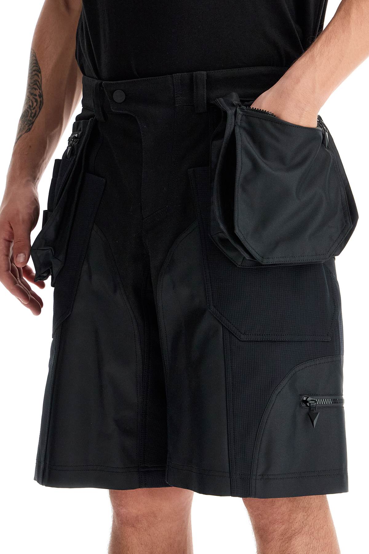 "bi-material Cargo Bermuda Shorts  - Black