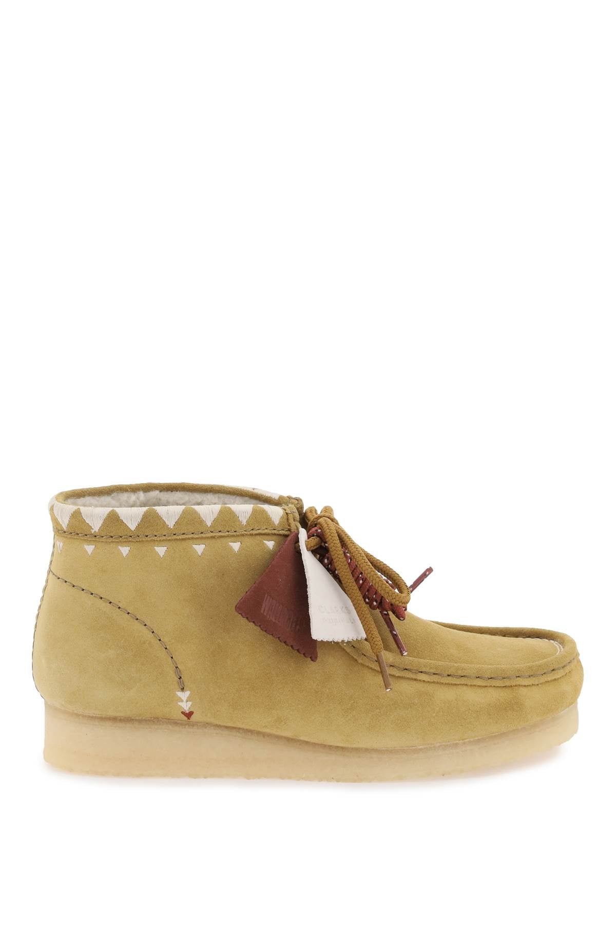 'wallabee' Lace-up Boots  - Beige