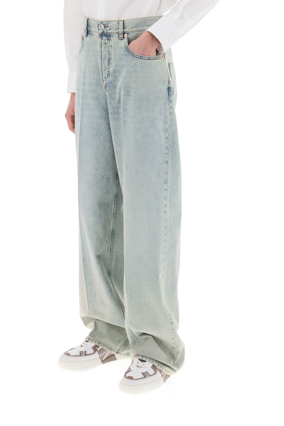 Oversized Jeans With V Detail  - Blue