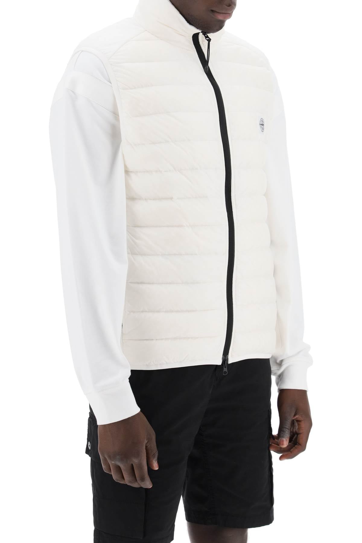 Lightweight Puffer Vest In R-nylon Down-tc  - White