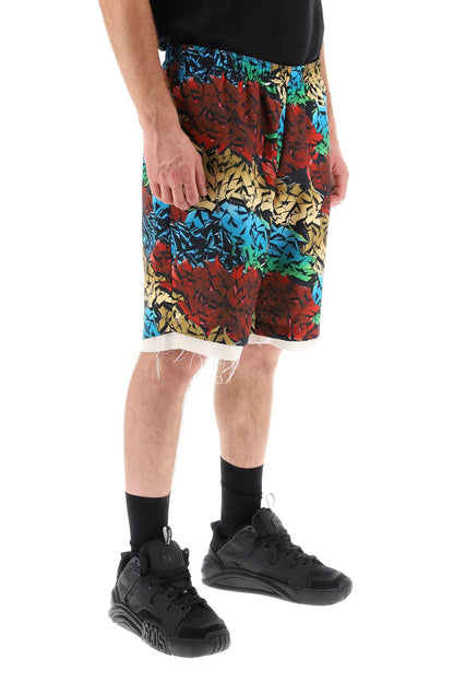 All-over Graffiti Print Shorts  - Multicolor