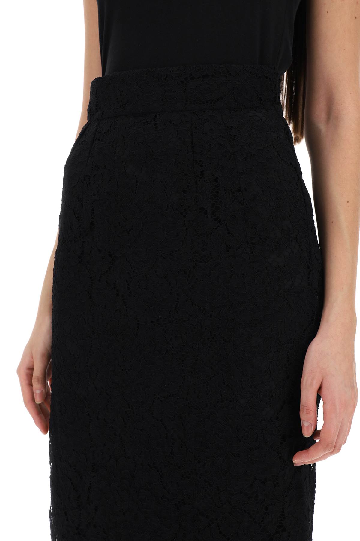 Lace Pencil Skirt With Tube Silhouette  - Black