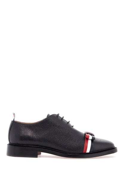 Elegant Wholecut Shoes In Black Calfskin With Rwb Bow  - Black