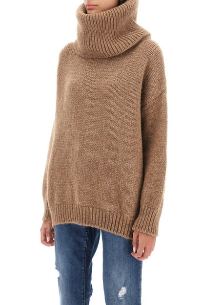 Oversized Llama Sweater  - Marrone