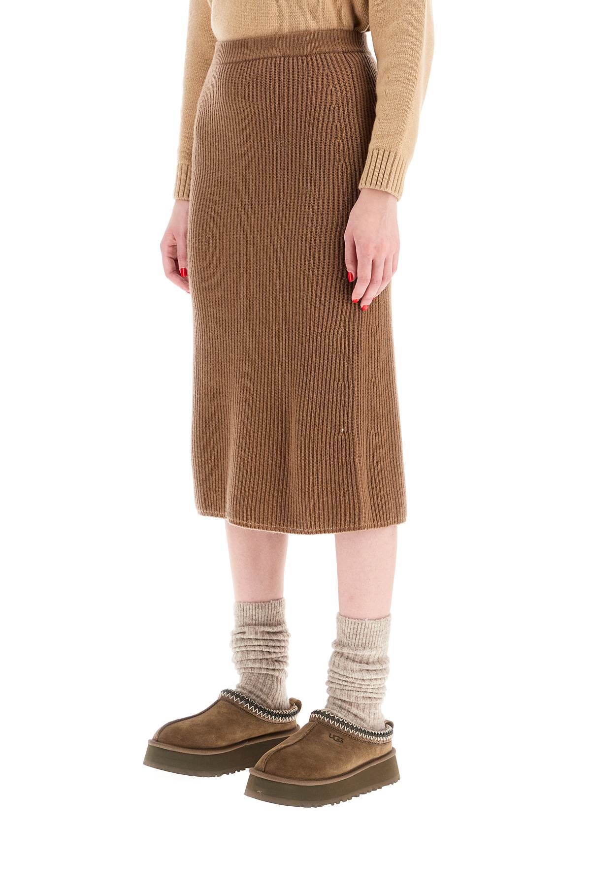 "ribbed Knit Midi Skirt  - Brown