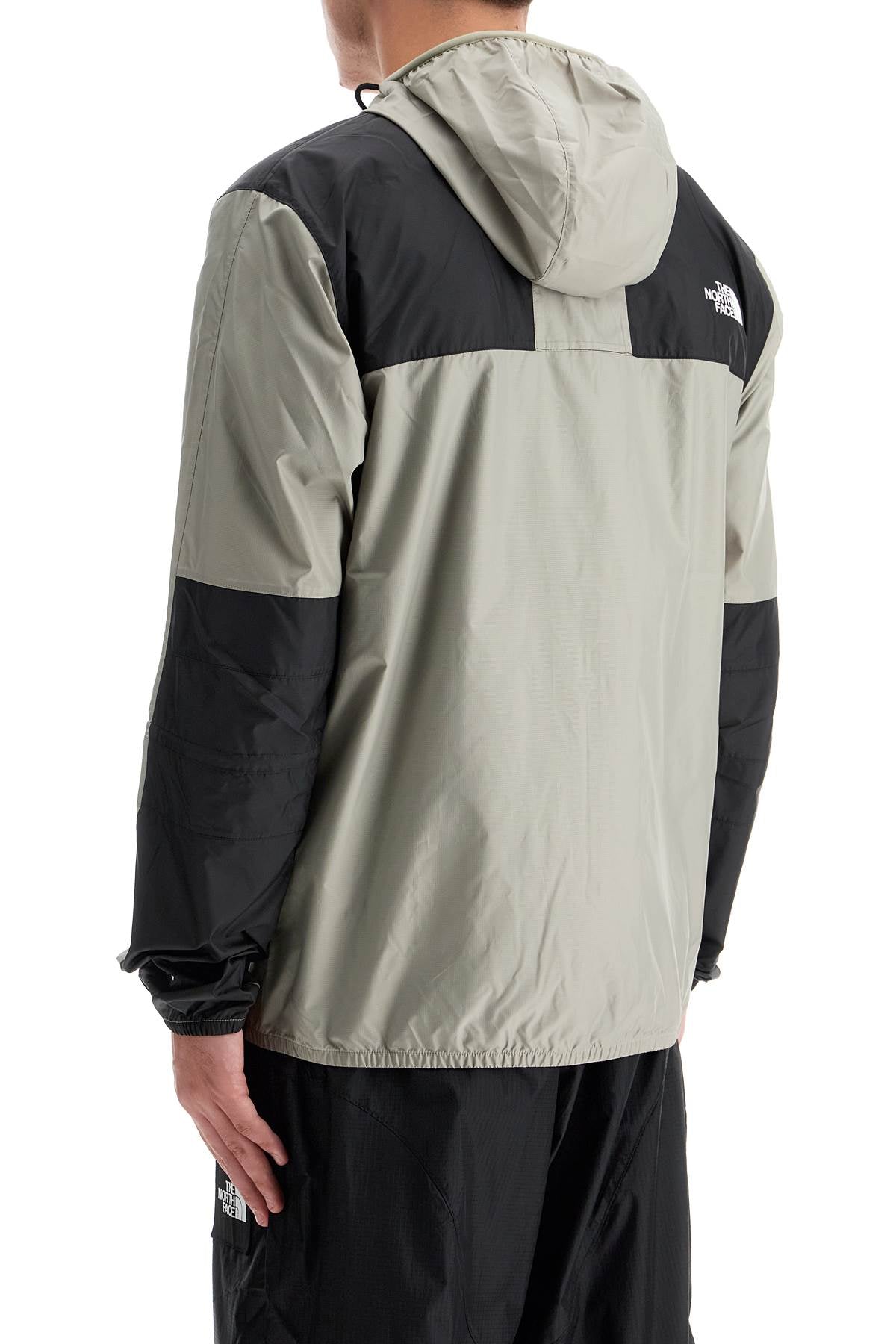 Jacket\n\nseasonal Mountain Jacket  - Grey