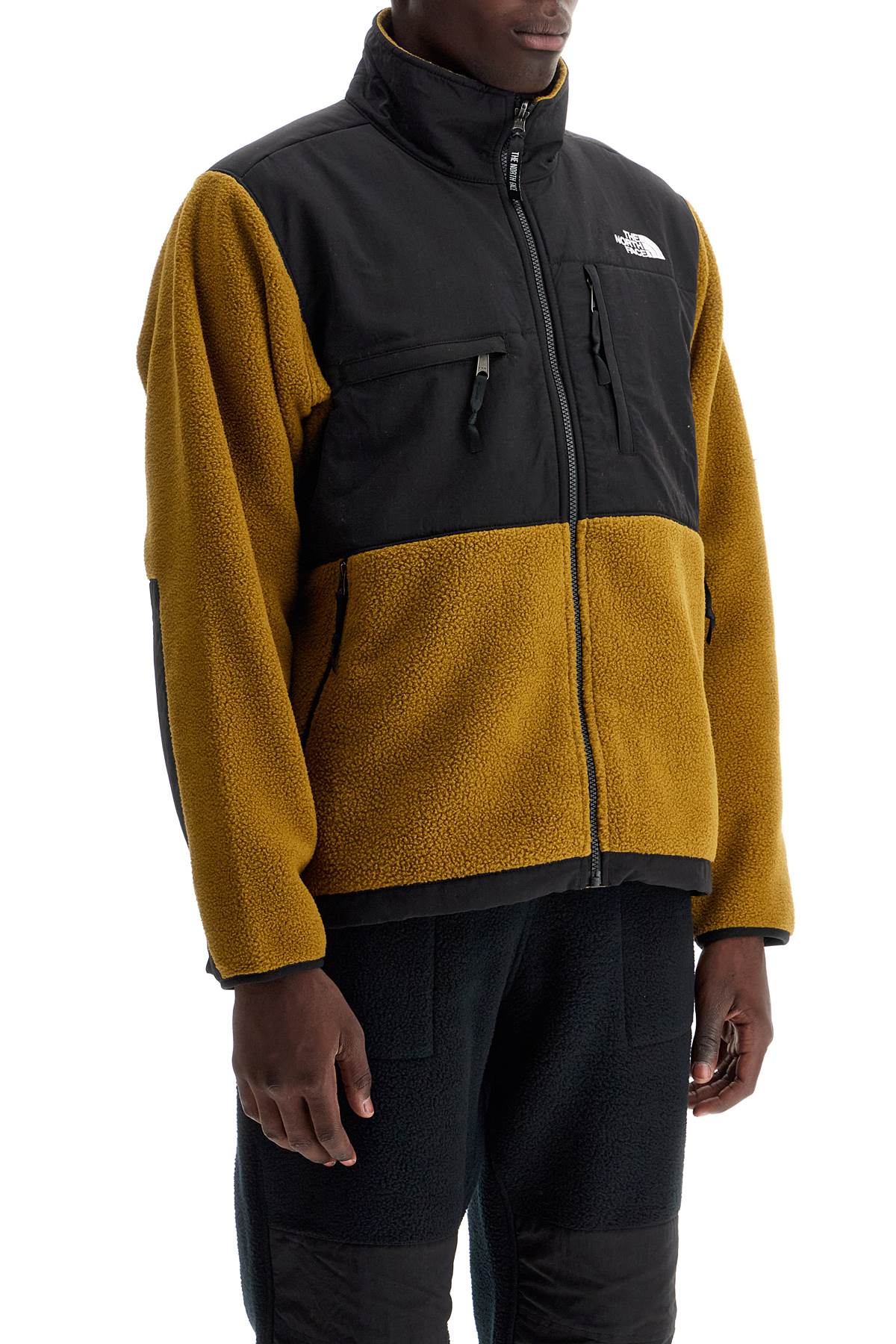 Retro Denali Fleece Sports Jacket.  - Black