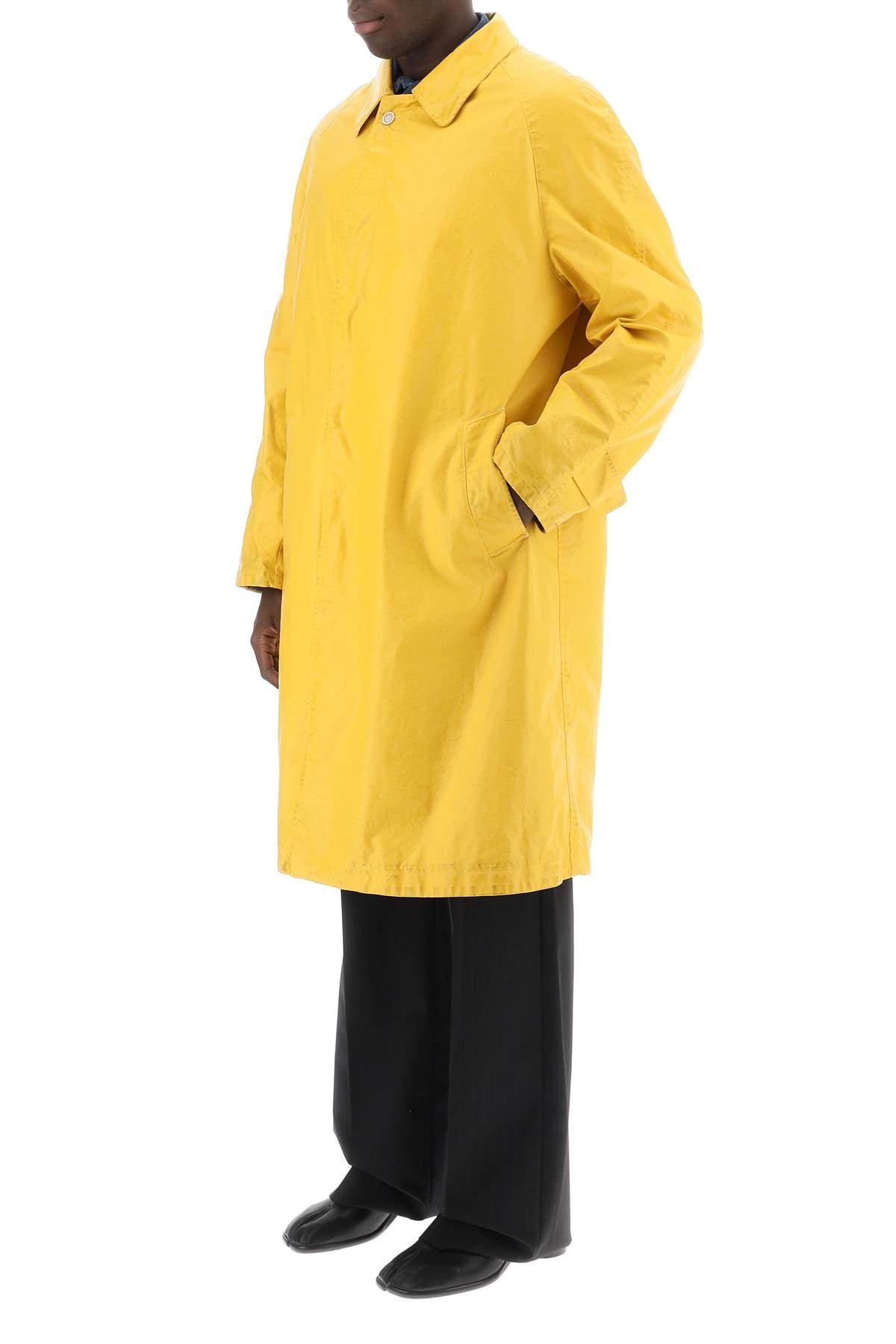 Trench Coat In Worn-out Effect Coated Cotton  - Yellow