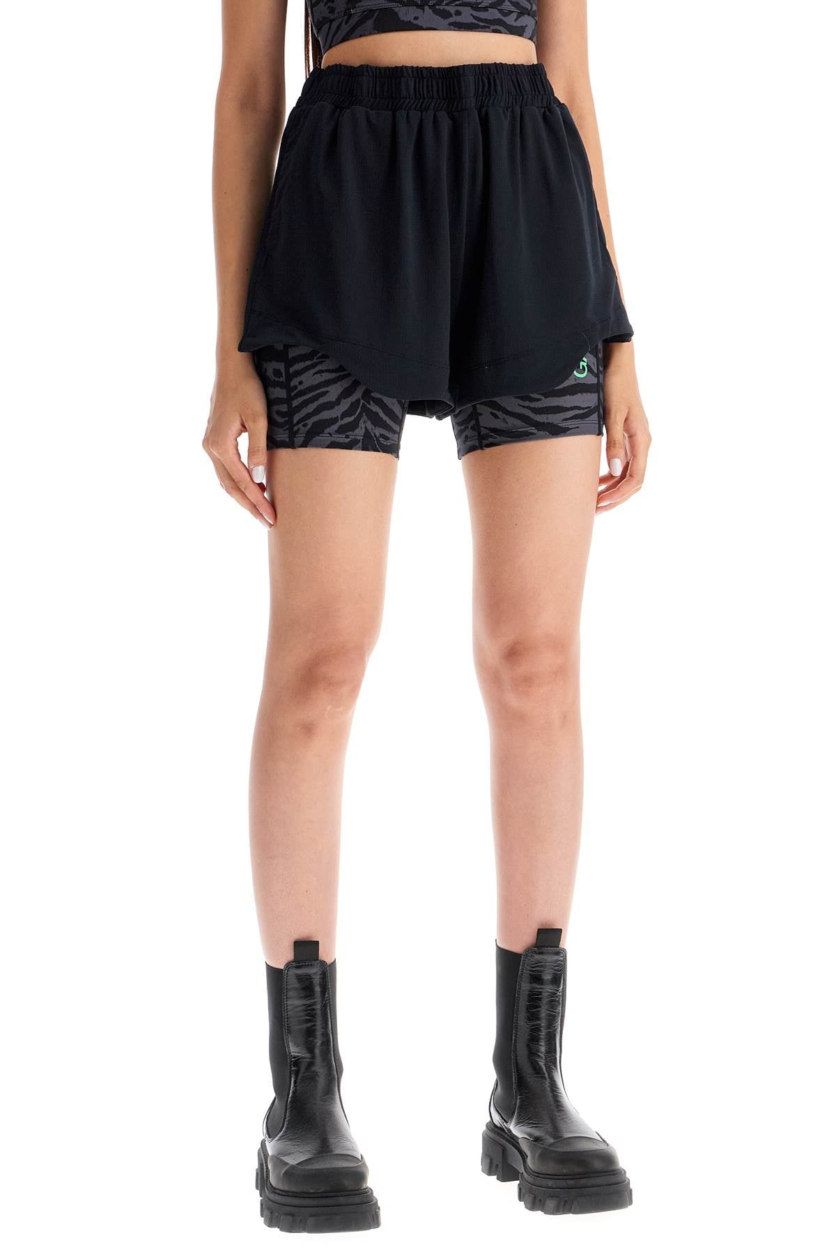 Sporty Mesh Shorts For Active  - Black