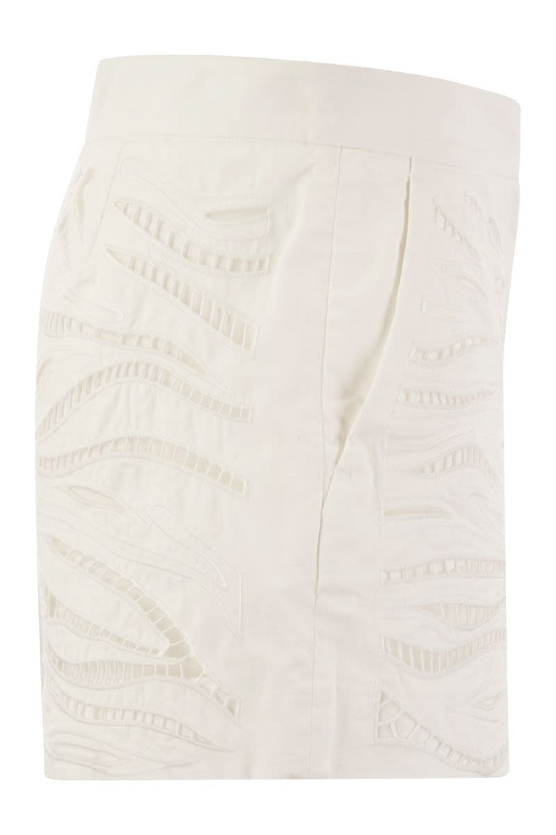 EDMOND - Embroidered cotton shorts