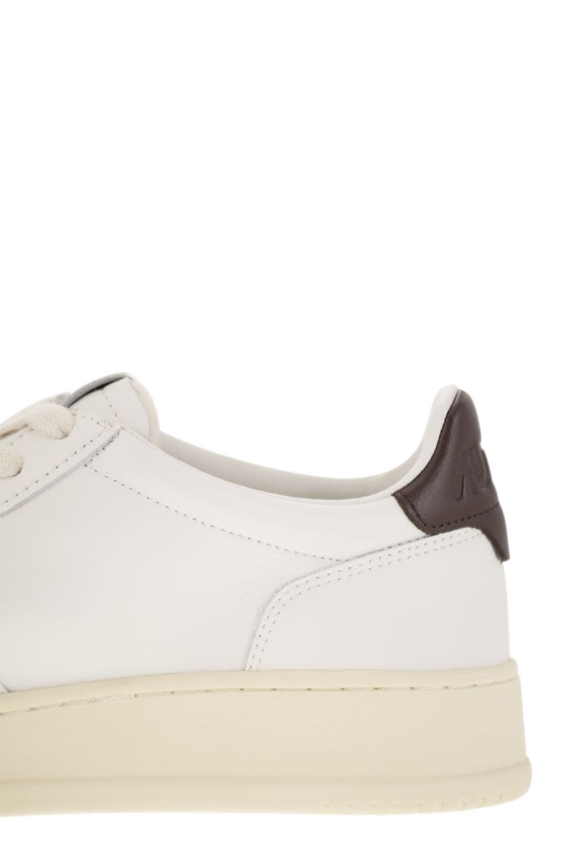 MEDALIST LOW - Leather Sneakers