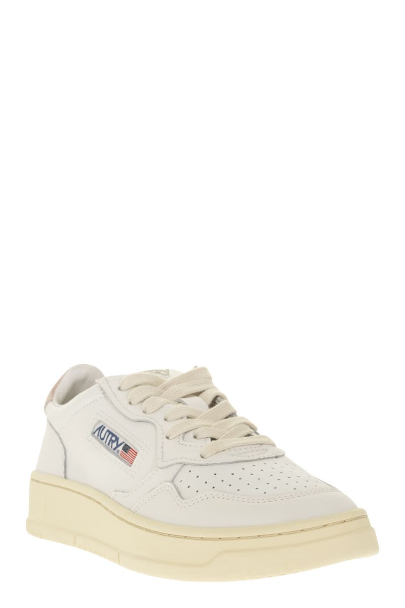 MEDALIST LOW - Leather Sneakers