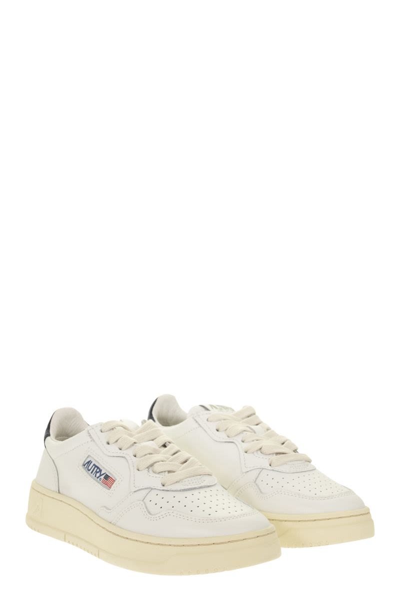 MEDALIST LOW - Leather Sneakers