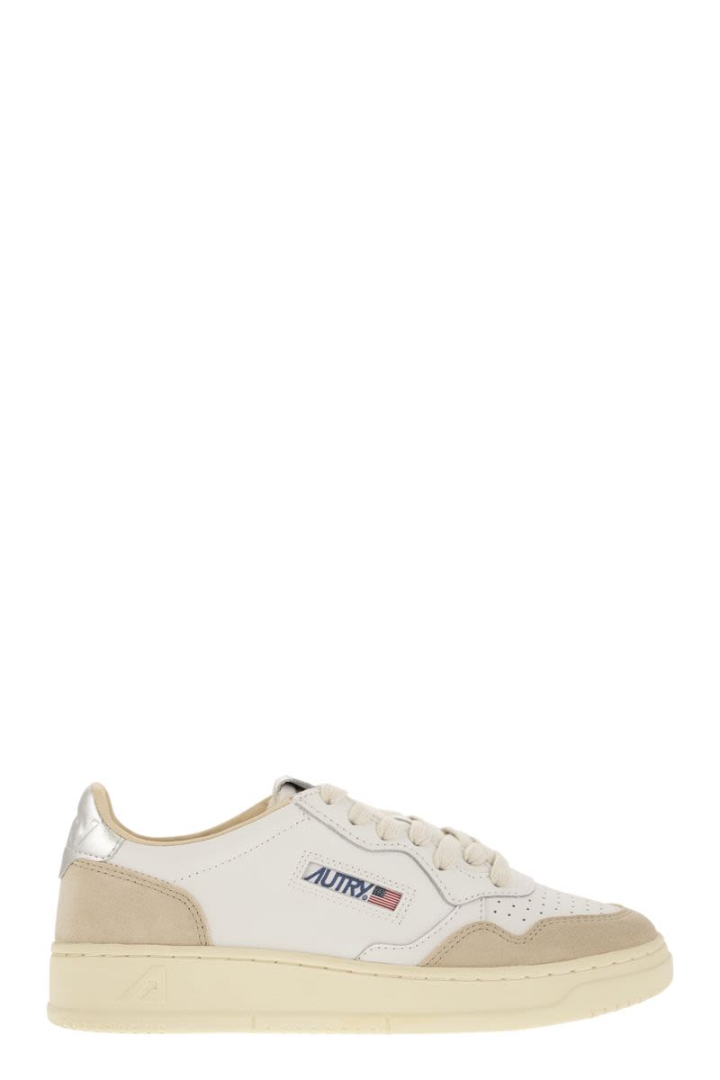 MEDALIST LOW - Leather Sneakers