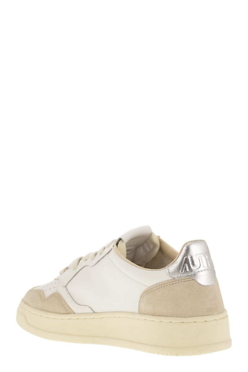 MEDALIST LOW - Leather Sneakers