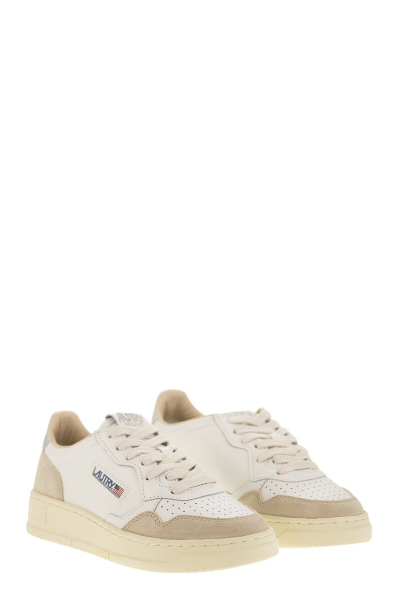 MEDALIST LOW - Leather Sneakers