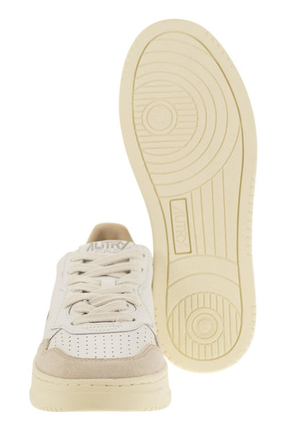 MEDALIST LOW - Leather Sneakers