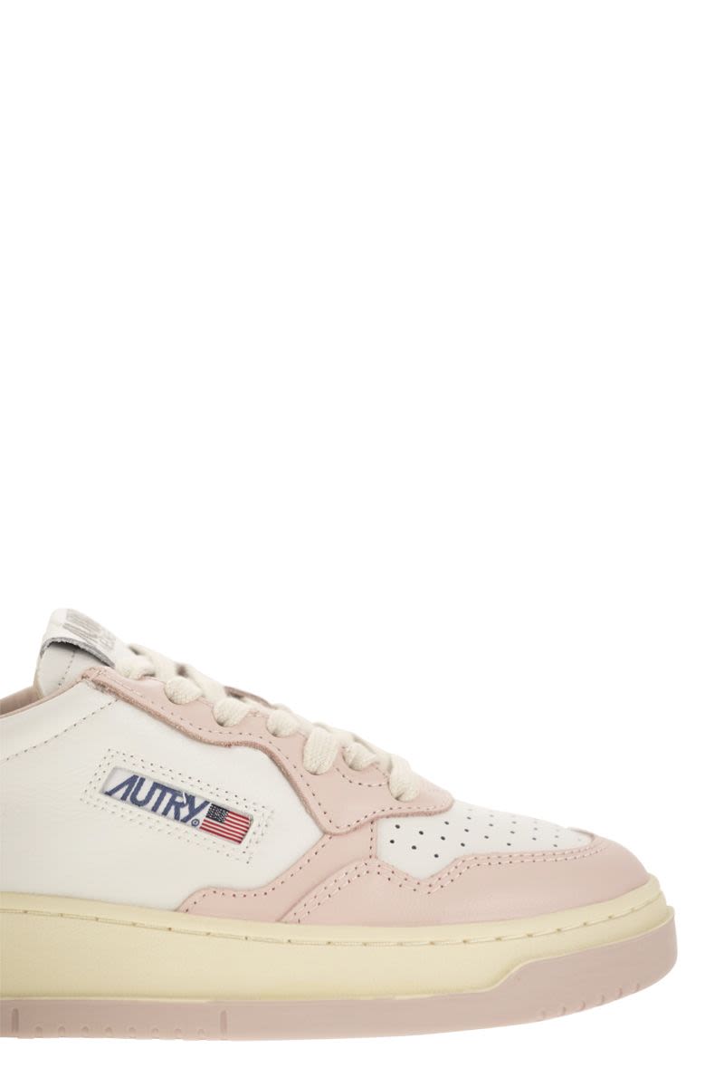 MEDALIST LOW - Two-tone Leather Sneakers