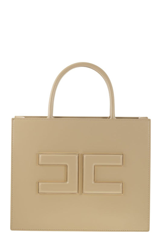 Medium shopper with logo plaque