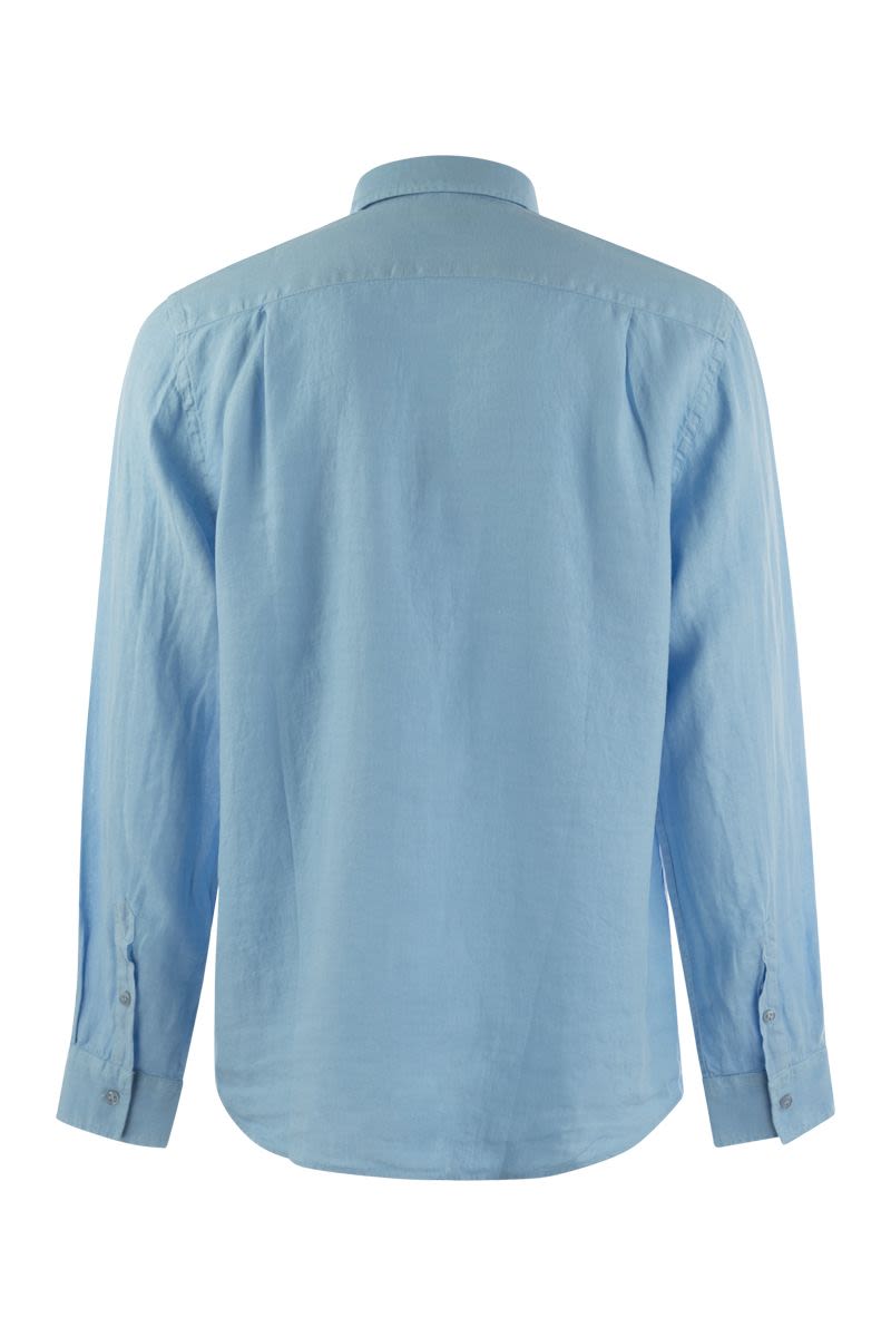 Long-sleeved linen shirt