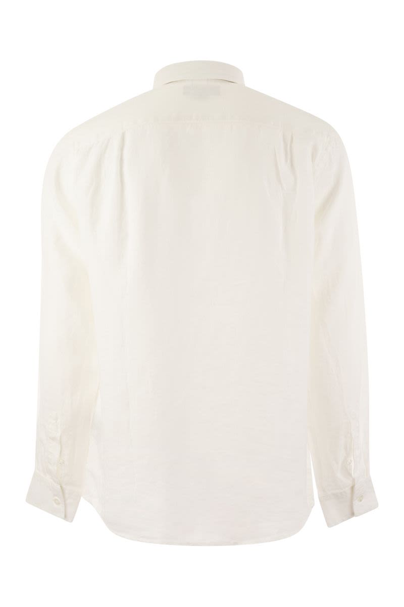 Long-sleeved linen shirt