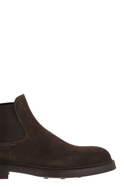 Suede chelsea boot