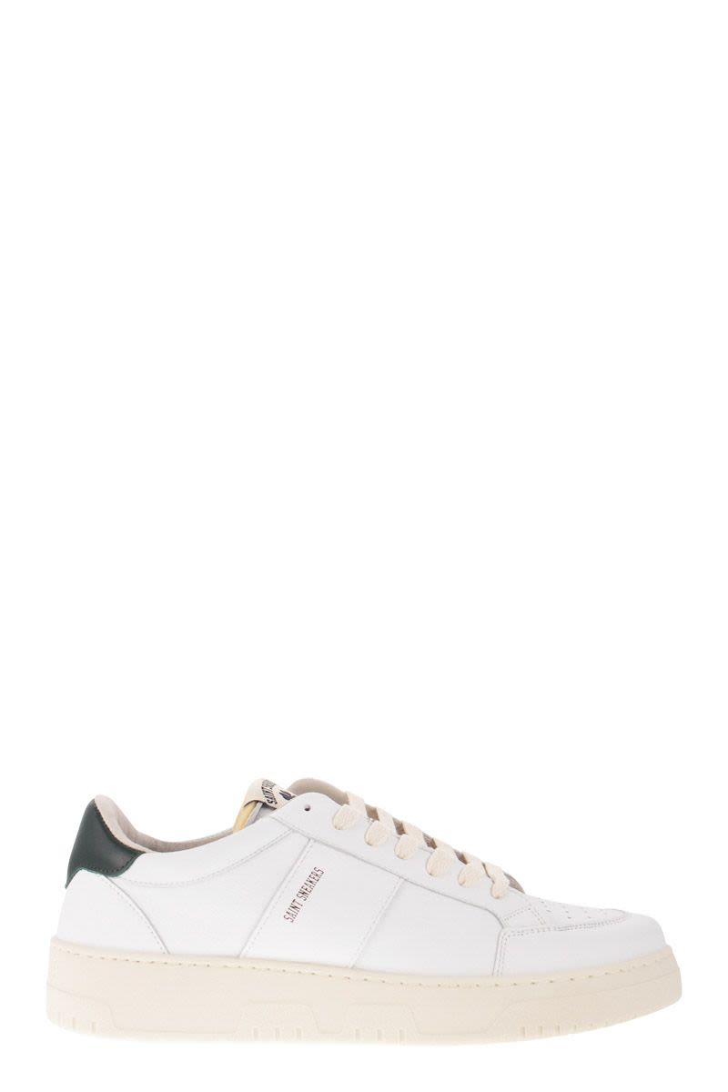 GOLF - White and forest trainers