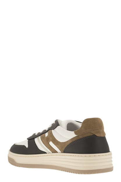 H630 - Leather lace-up trainers