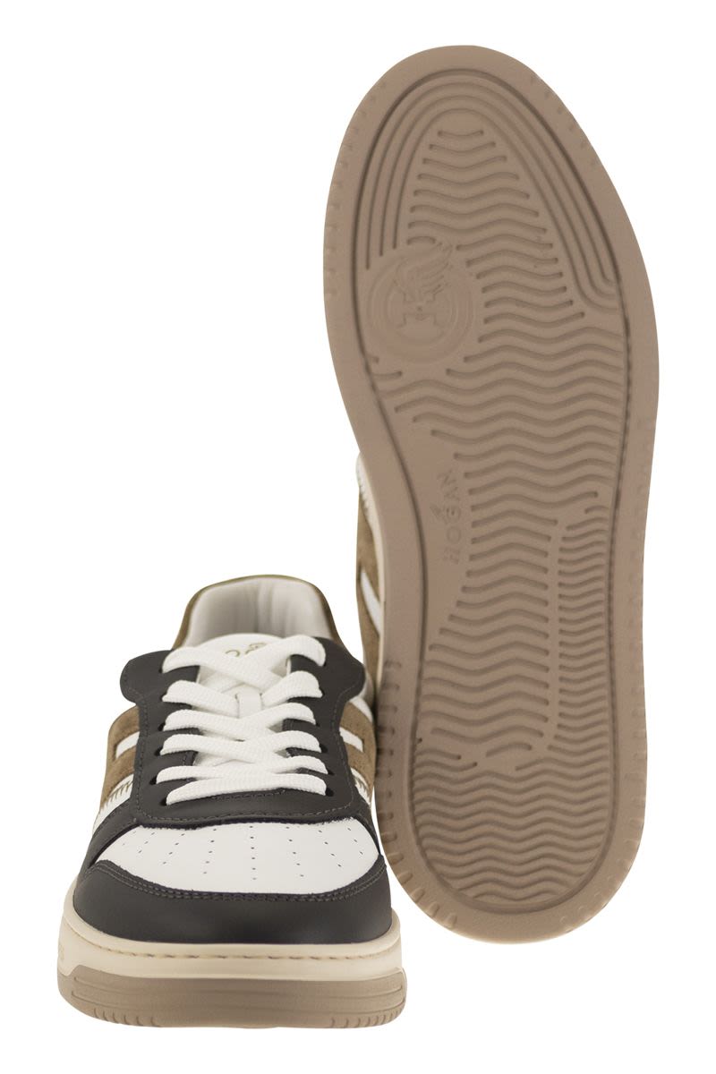 H630 - Leather lace-up trainers