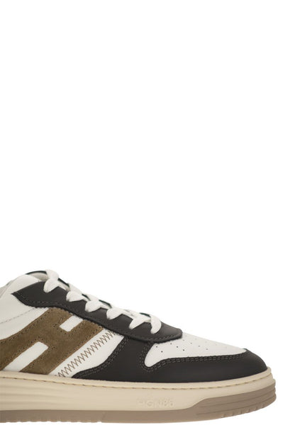 H630 - Leather lace-up trainers