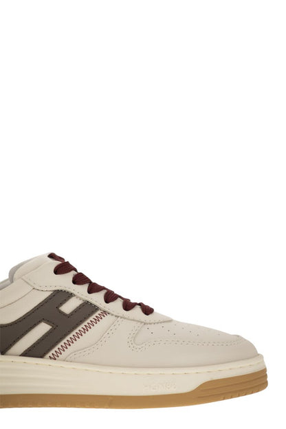 H630 - Leather Sneakers