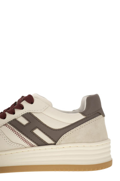 H630 - Leather Sneakers