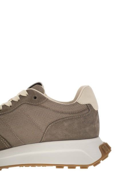 H641 - Leather and canvas trainers