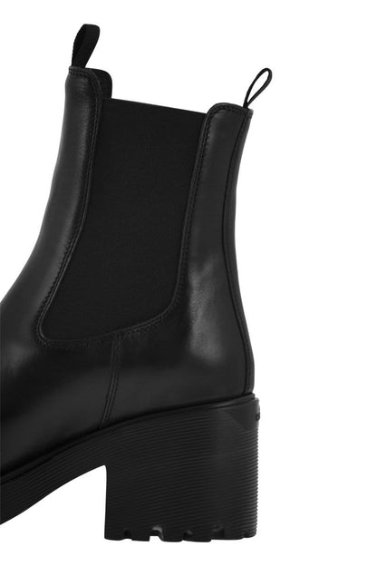 H649 - Leather chelsea boot