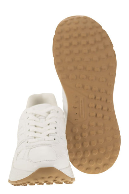 H669 - Hi-Fi leather trainers