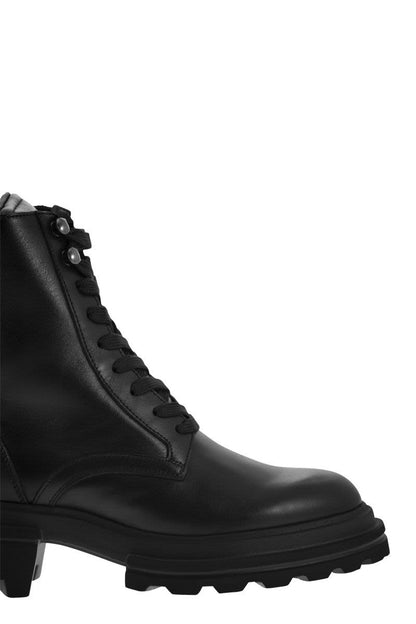 Hogan boots black