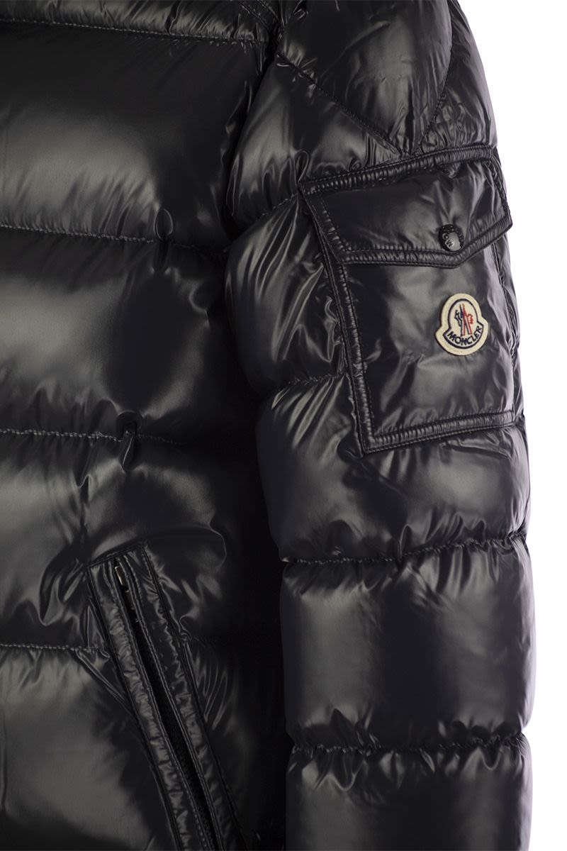 MAYA - Short down jacket with hood