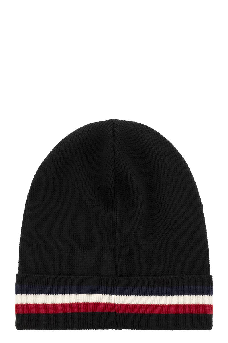 Tricolour wool cap