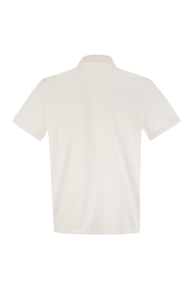 Polo shirt with logo