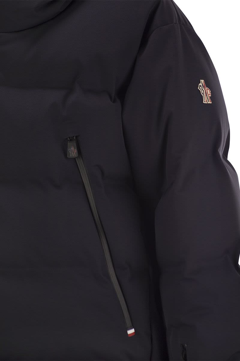 FELLBERG - Short down jacket with hood