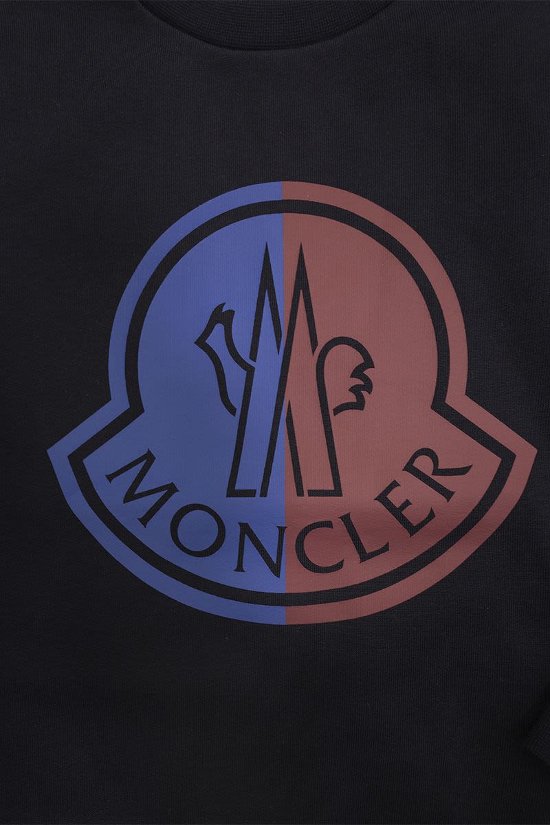 Sweatshirt with front logo