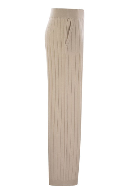 Cashmere knit trousers