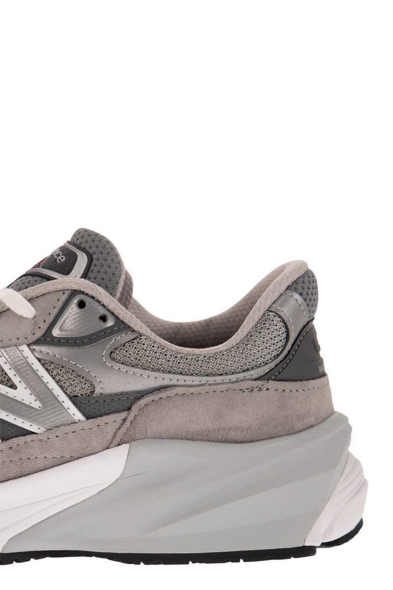 990v6 - Sneakers