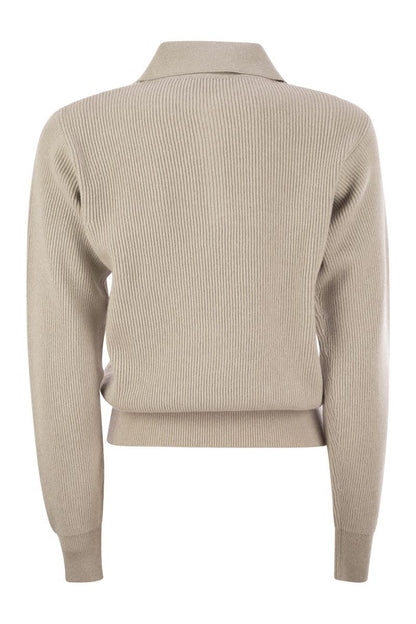 Ribbed knit with polo neck