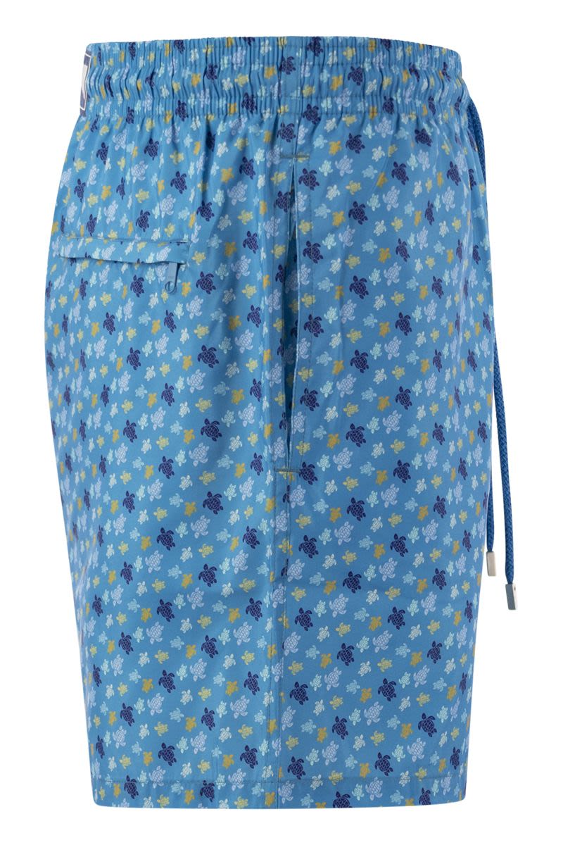 Ultralight and foldable patterned beach shorts