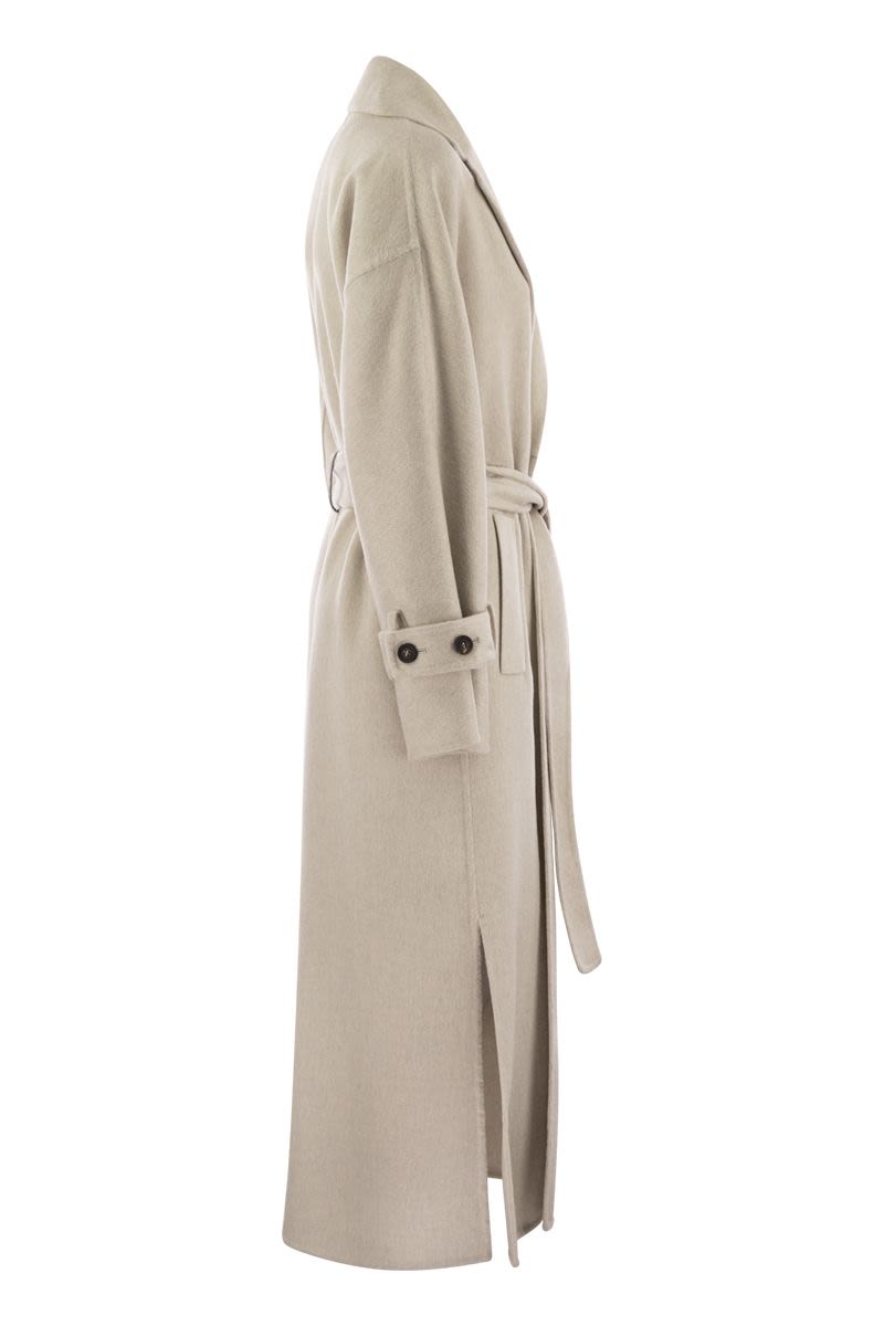 Cashmere coat with jewel detail