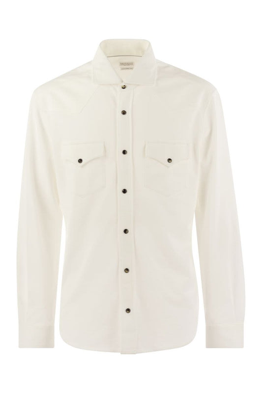 Leisure fit shirt with press studs, epaulettes and pockets