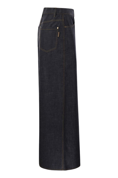 Long five-pocket skirt in Wet-Effect light denim with Shiny Tab