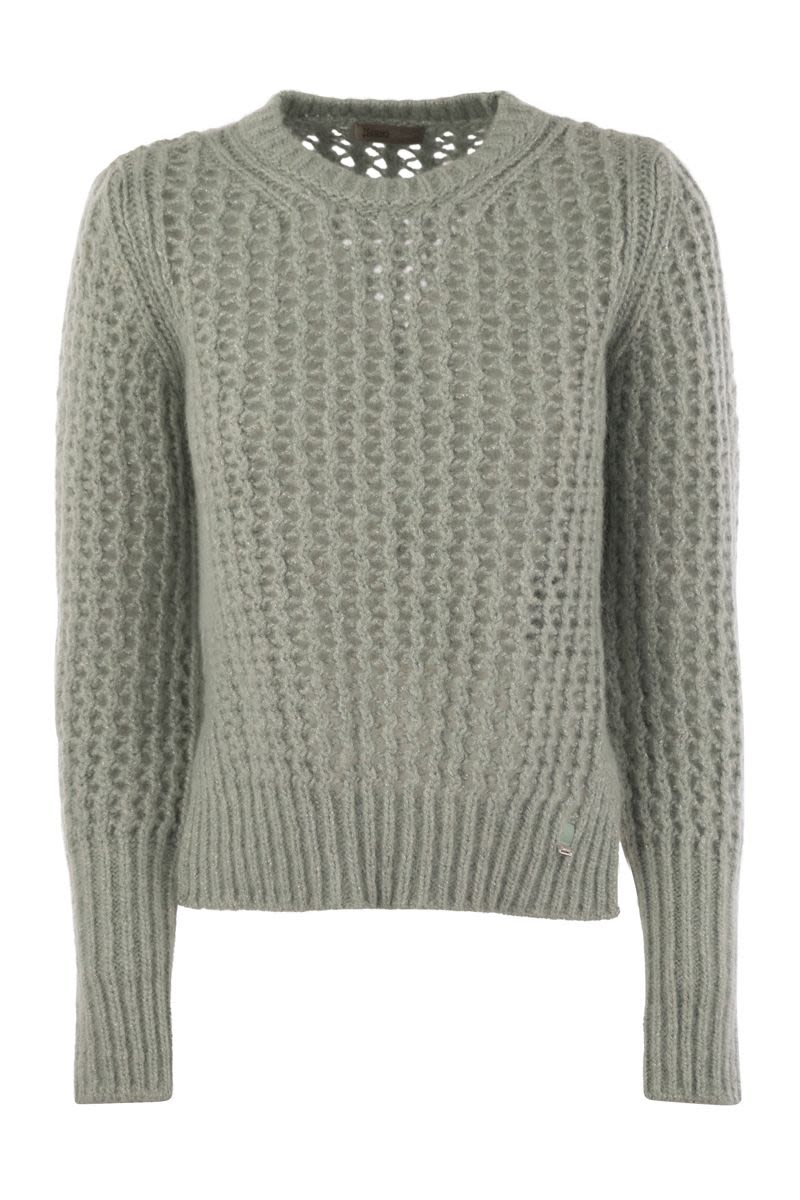 Knitwear in alpaca and wool yarn